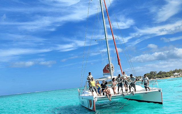 Catamaran Sharing Mauritius